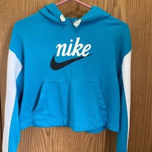 Crop top hoodie